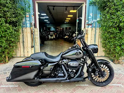🔥 2017 ROAD KING SPECIAL – BLACKED OUT / CUSTOM 🔥