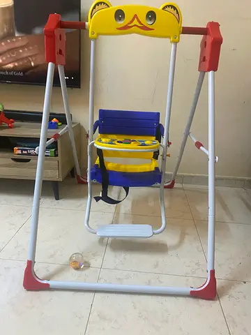 Kids swing