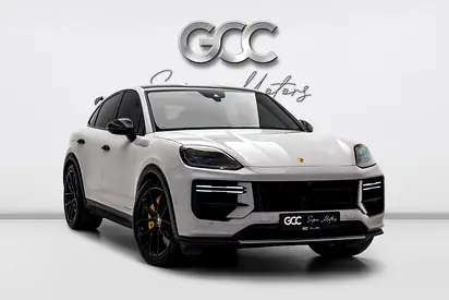 GCC SPECS AL NABOODAH WARRANTY - 2025 PORSCHE CAYENNE TURBO GT - CERAMIC BRAKES - EXPOSED CARBON