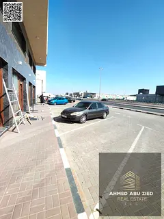 Commercial space for annual rent in Al Jurf 2, Ajman – modern building, first tenant, suitable for