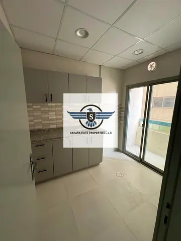 Best Offer 2_Bhk Apartment with 1 washroom !! For Family !!Opposite to Ansar Mall !! JUST IN 43k Call Javed