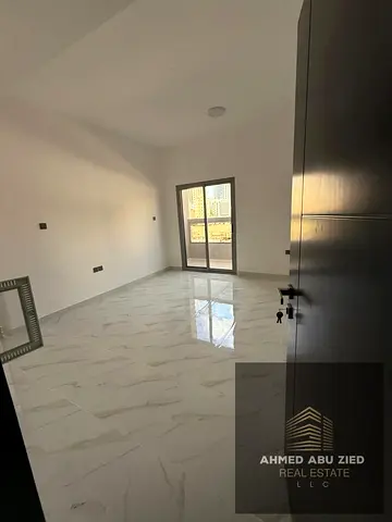Luxury Apartment for Rent in Al Karama – Al Rashidiya3 1 Bedroom + Living Room, First Tenant, Master Bedroom, 2 Bathrooms, Balcony and Kitchen | Open