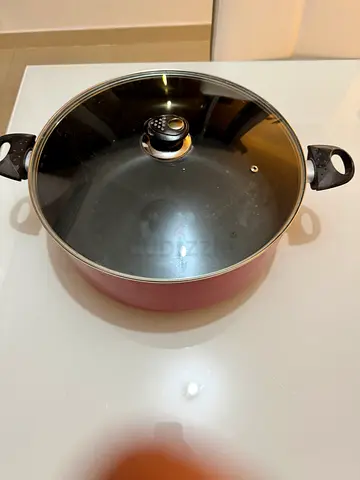 Non-Stick Cookware with Lid