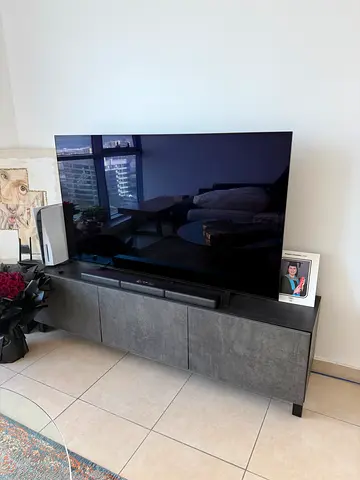 Tv unit