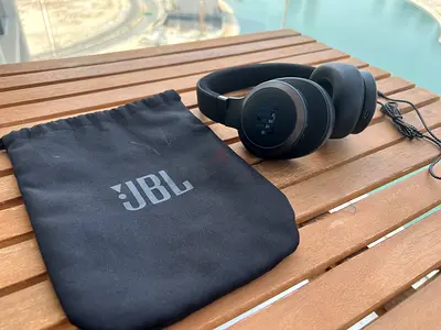 JBL Headphones with Carrying Case