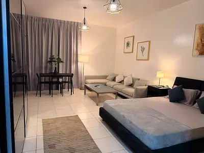 We're more than just a service. Because you deserve the best. In the heart of the city, close to everything you need. A well-appointed residence combi