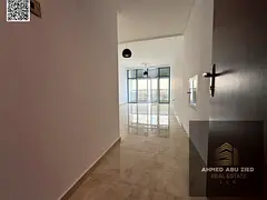 Elegant apartment with two bedrooms, very spacious living room, equipped kitchen, and 2 bathrooms. C