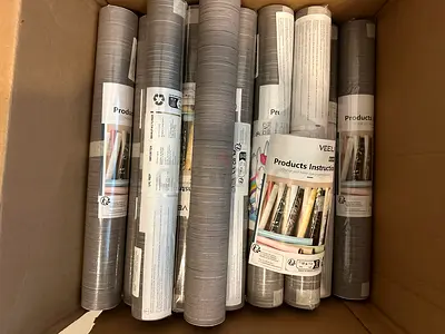 Stylish Wallpaper Roll - 40cm x 3m, New
