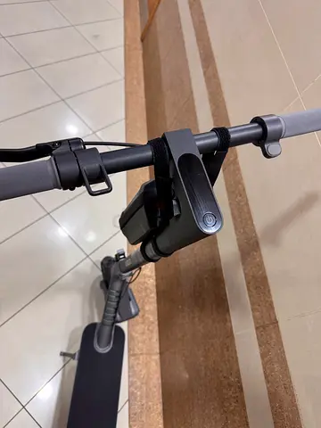 Electric Scooter for Easy Commuting