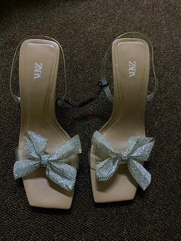 Stylish Transparent Heels with Bow Detail