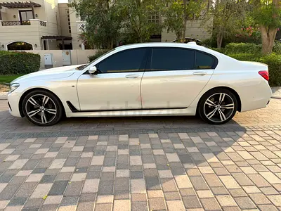 Near Mint condition BMW 7 Series FULL OPTION