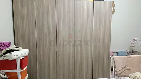 Warner 5 door branded home center cupboard (flawless condition)