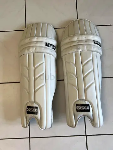 White Cricket Kit