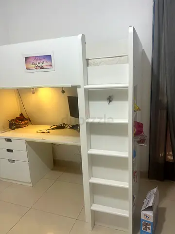 Spacious Loft / Bunk Bed with Desk and Storage