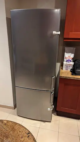 Siemens 2 Door Bottom Freezer 505 Litres KG57NVL20M FREE DELIVERY +WARRANTY