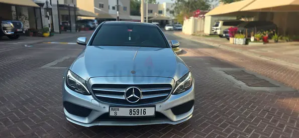 Mercedes C200 GCC Fully Maintaned Car
