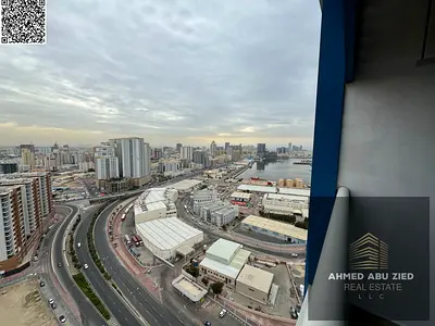 ارقي واجمل غرفتين وصاله للإيجار السنوي - غرفتين نوم - غرفه ماستر - 2 حمام - صاله واسعه - بلكون باطلاله مفتوحه - تشطيب سوبر ديلوكس - مطبخ = قريب لدبي