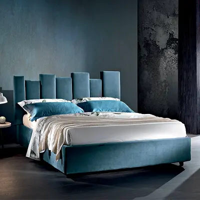 Stylish Modern Bed with Elegant Design