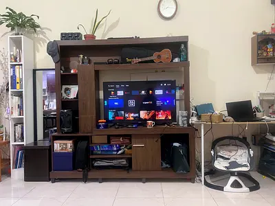 Wooden Entertainment Center with Storage with 43 inch hisense tv