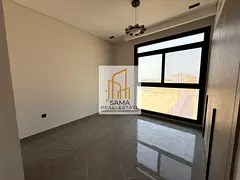 2bhk with 3bahts available for family r65k