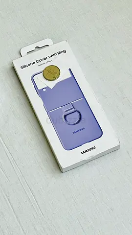 Samsung Galaxy Z Flip4 Official Silicone Cover with Ring in Purple Silicone Case Purple