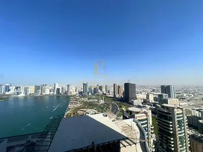 للبيع شقة 3 غرف وصالة مع إطلالة أمامية في برج المجاز