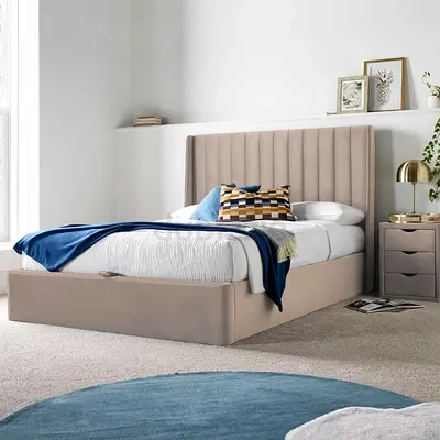 Brand New Queen size storage Bed Medical mattress Family bed Queen size bed