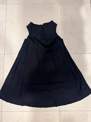 Black cotton dress