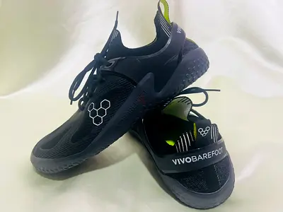 🔥 Brand New Vivobarefoot Motus Strength – Fast Sale!
