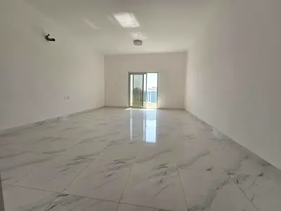 استديو جديد أول ساكن للإيجار السنوي في عجمان الجرف 2  قرب السوق الصيني - قريب من عجمان فيستيفال لو بتدور على استديو واسع في موقع مميز وقريب من أهم الخ