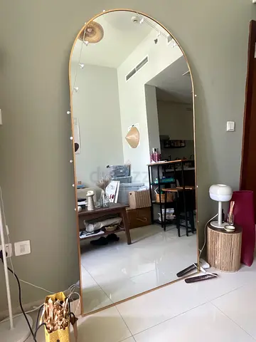 Elegant Arched Mirror 1x2m