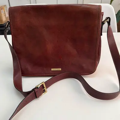 Tuscany Leather Genuine Italian Leather Messenger Bag | Premium Brown Crossbody Shoulder Bag | Excel