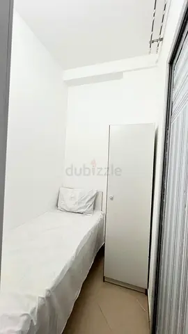 Solo partition Ready to move in Near Metro station