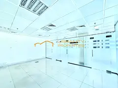 Bright unit | 3 parkings | High Floor | Spacious | Near Metro | Pantry/Washroom