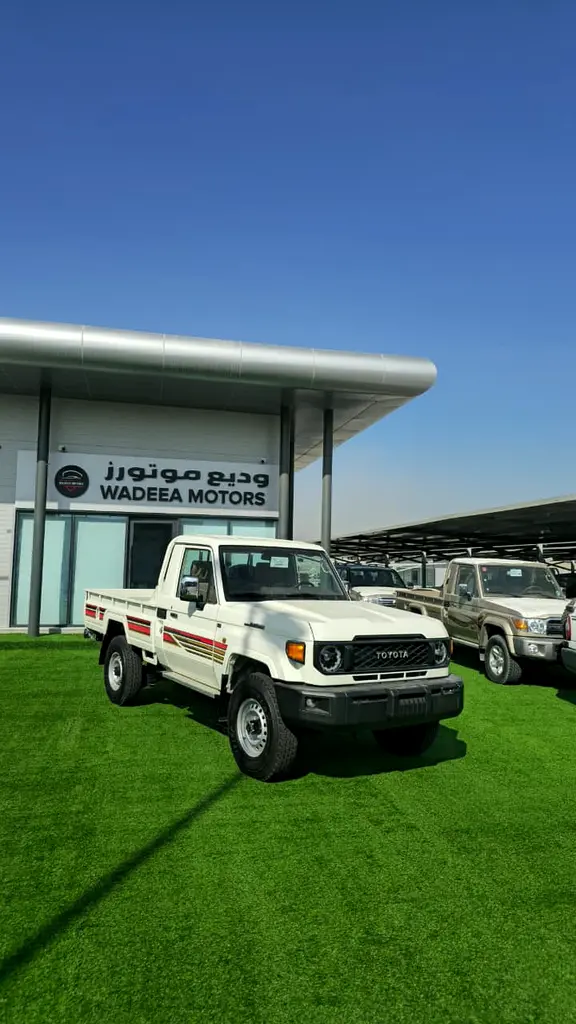 Toyota Land Cruiser 70 Series 2025 — photo 1 of 14