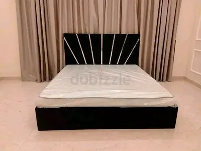 Modern Brand New Queen size bed with mattress for sale good quality Queen bed