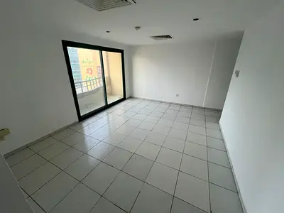 للايجار بمنطقة البوطينة