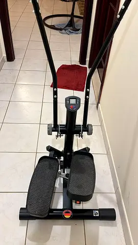 Like new , barely used stepper