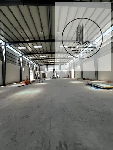 A prime investment opportunity – 20-year usufruct right for sale of a 25,800 sq ft industrial warehouse with 195 kW electricity in Umm Al Quwain, idea