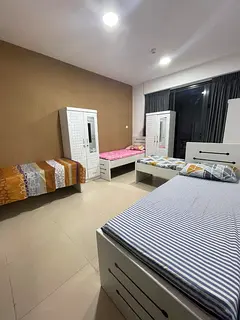 Ladies bed space available Al karama