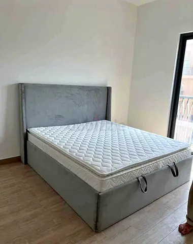 Customized Brand New Velvet Fabric Bed