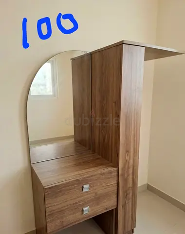 Dressing table for sale