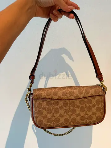 Elegant Coach Crossbody Bag