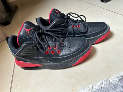 Nike jordan max aura 5