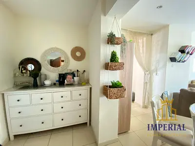 🏢 شقة 2 غرف للبيع في برج أجمان ون – 1,937 قدم مربع | مطبخ مغلق | موقف سيارة | إطلالة مفتوحة | فارغة للتسليم الفوري | السعر 650,000 درهم