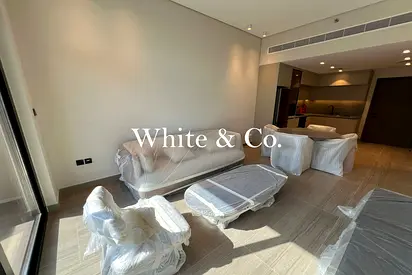 BRAND NEW | MODERN | FURNISHED| SPACIOUS