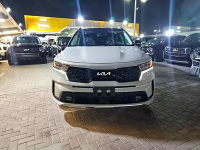 كيا سورينتو 2022 فل بانوراما خمس كميرات دبه كهرباء مرايا طي