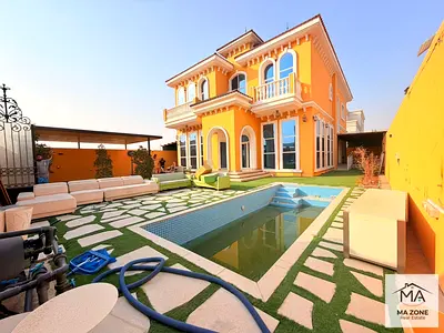 Spacious 5 Bed Villa In Hoshi with Swimming 🏊‍♂️ Pool ,Look Like New Villa