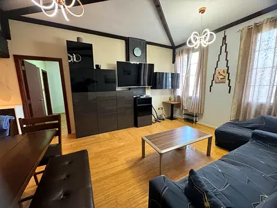 🔥Monthly Or Yearly🔥 || Families 1bhk Apartment & Double Balcony || Nearest to Groceries,Pharmacies,Gym,Bus Stop