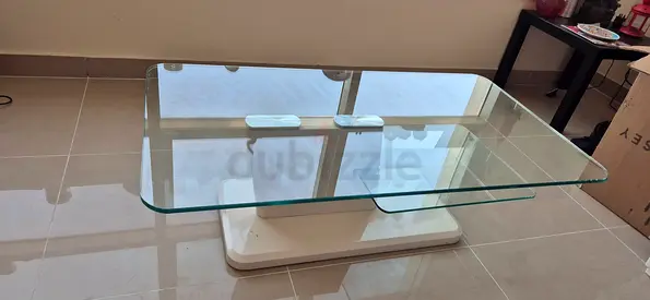 Elegant Glass Coffee Table
